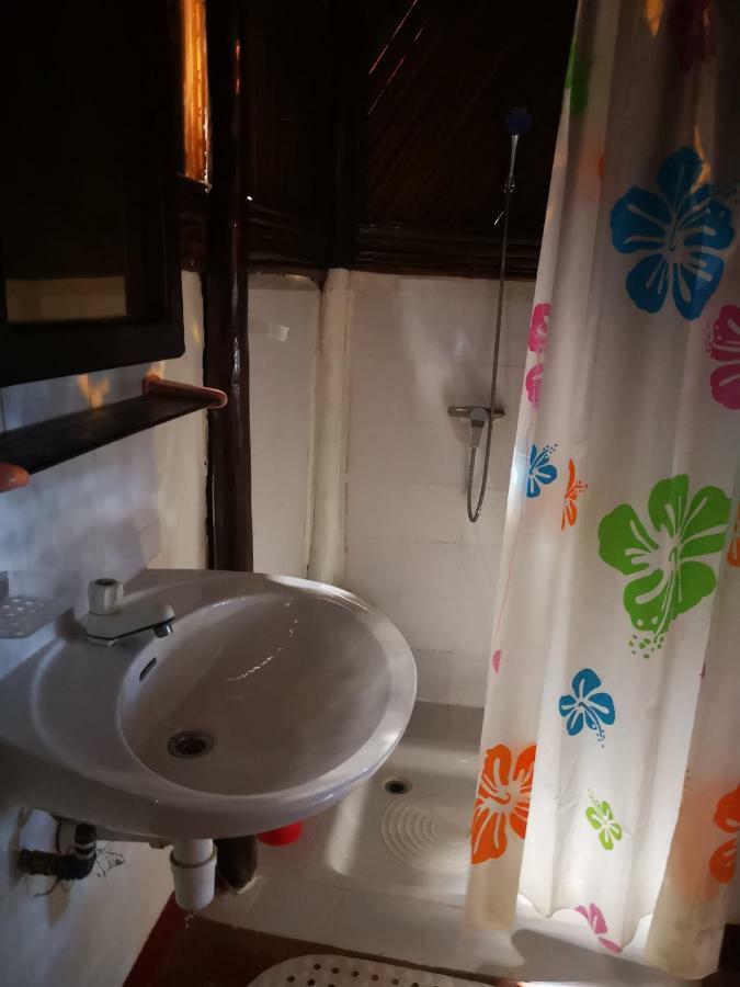 Bed and Breakfast Chez Alex Нуси-Бе Экстерьер фото